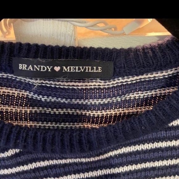 Brandy Melville blue and white stripped sweater - Picture 4 of 4